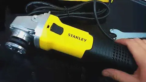 Обзор болгарки за 3000т.р. Stanley SGS105.