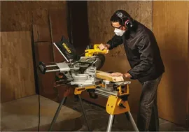 Пила торцовочная сетевая STANLEY SM18
