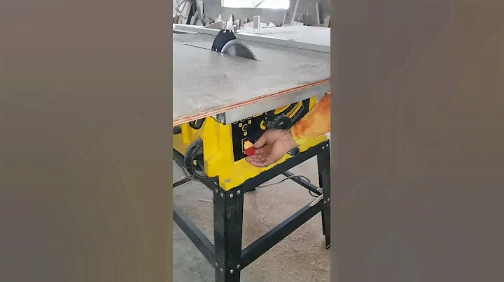 STANLEY SST1801 TABLE SAW